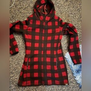 L.L.Bean hooded fleece jacket

Women’s Small Petite